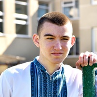 Володя Покропивний